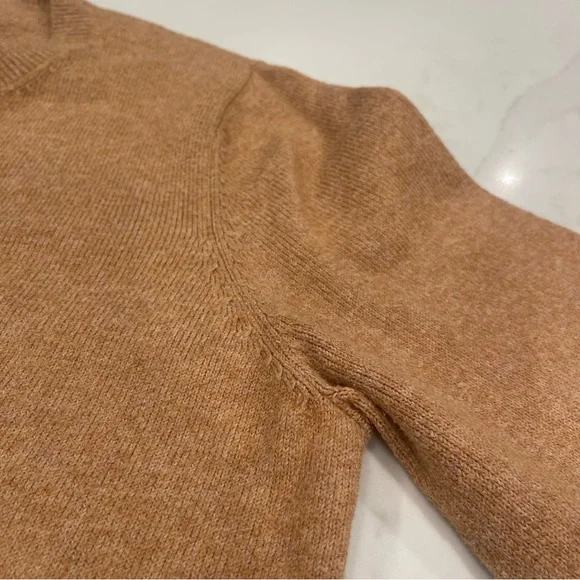 Old Navy Women's Tan Cardigan Sweater - Picture 11 of 12